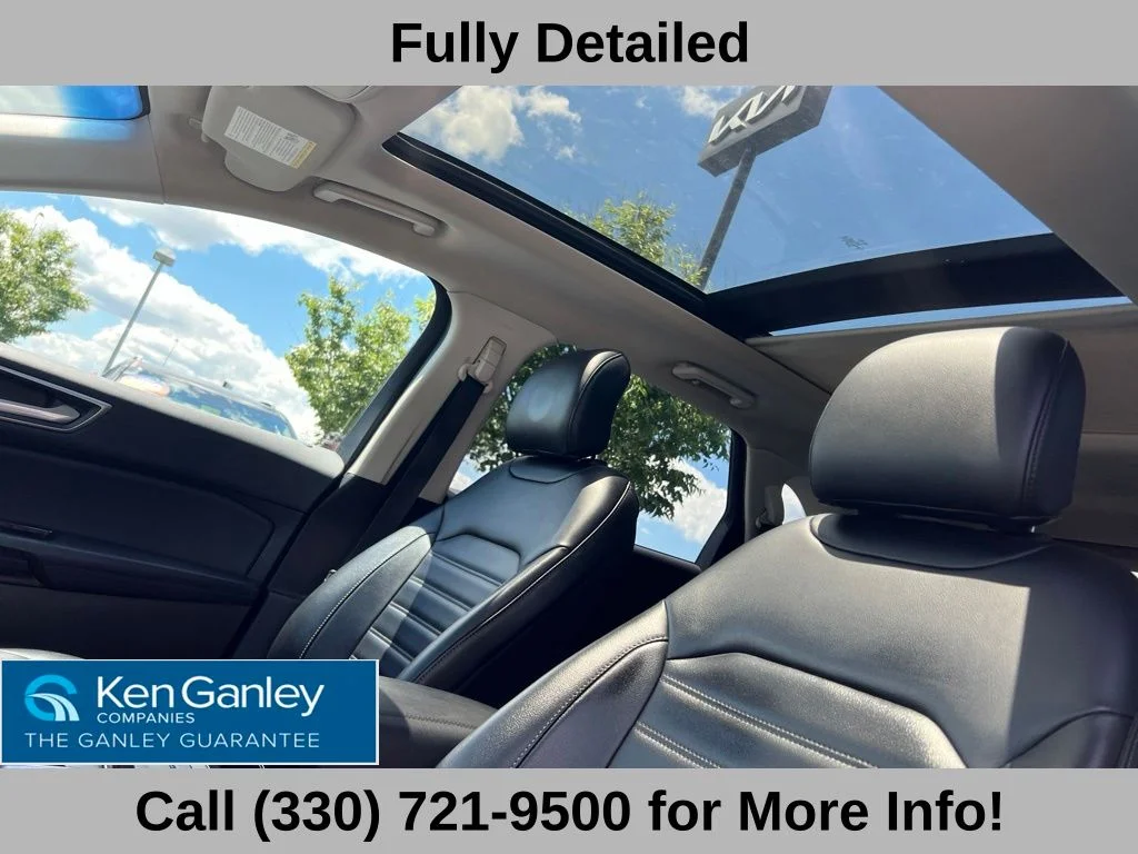 Used 2019 Red Ford SEL image 11