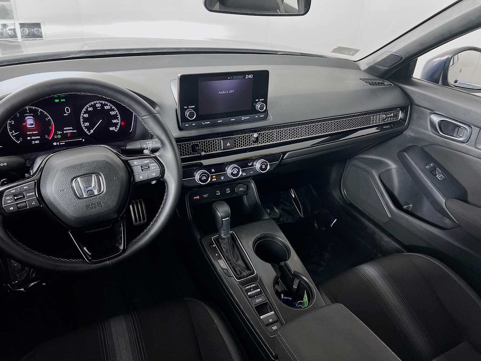 Used 2025 Urban Gray Pearl Honda Sport image 22