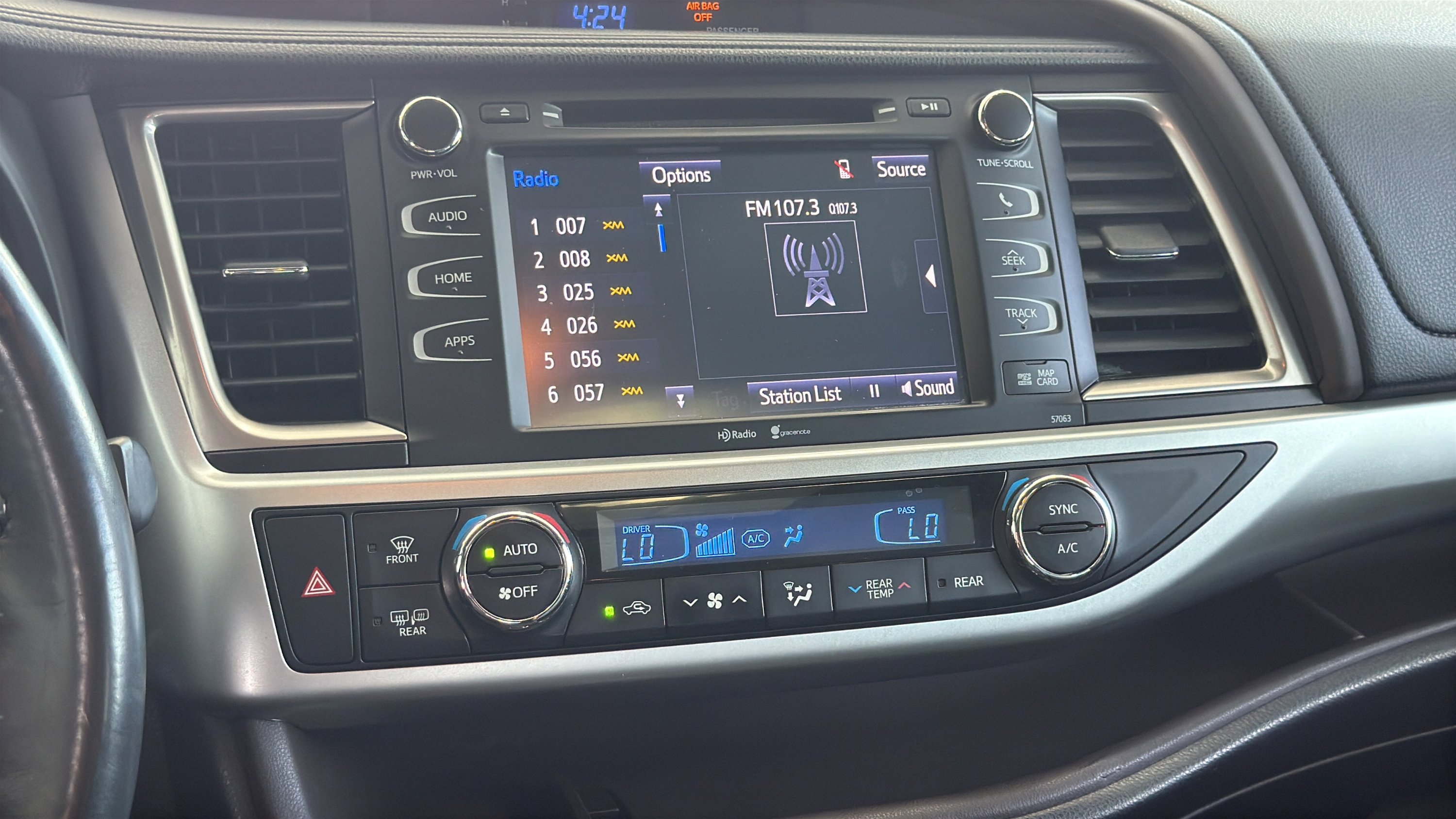 Used 2014 Attitude Black Metallic Toyota XLE image 34
