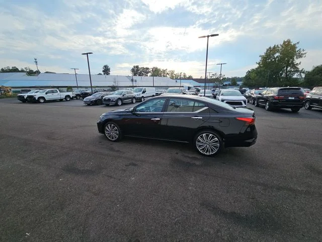 Used 2024 Black Nissan 2.5 SL image 1