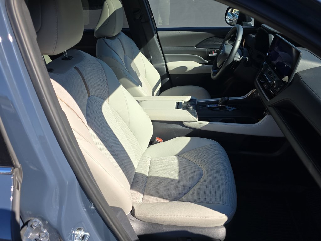 Certified Used 2024 White Toyota MAX Limited image 12