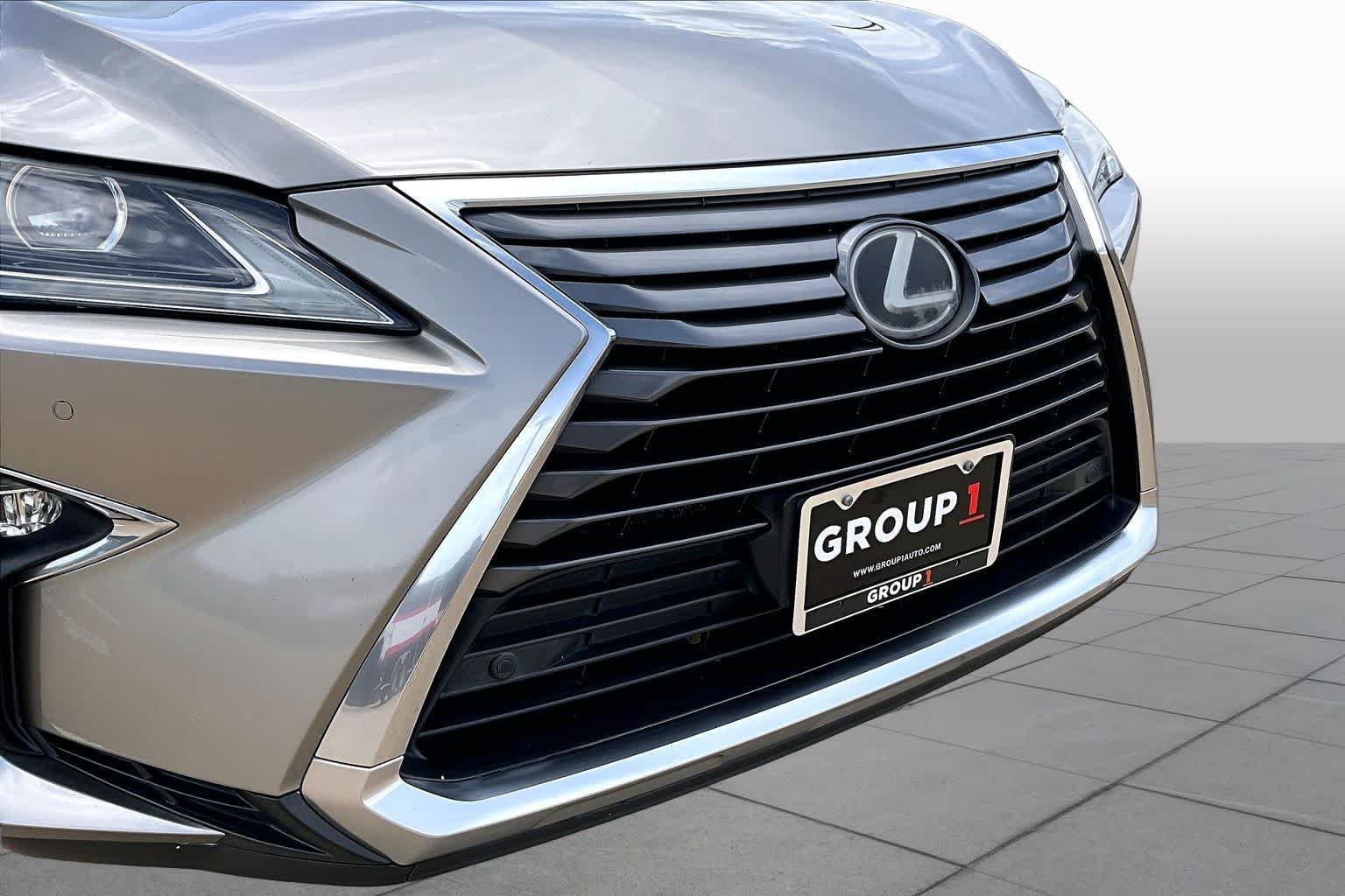 Used 2017 Atomic Silver Lexus  image 29