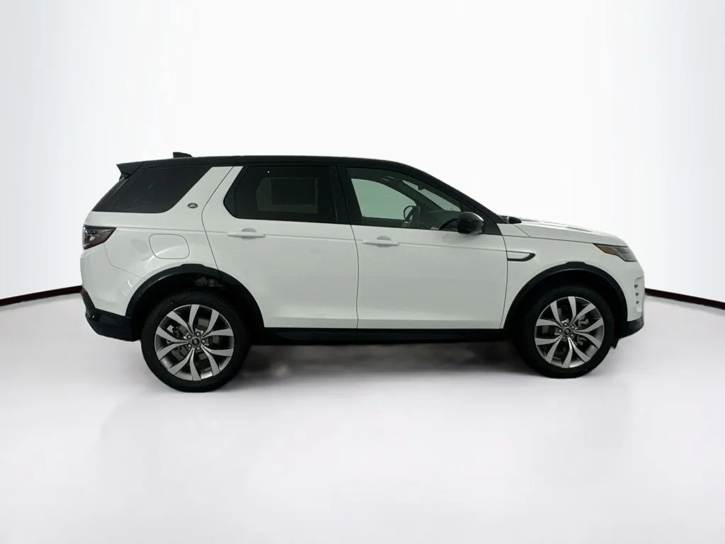 New 2026 Fuji White Land Rover Landmark image 4
