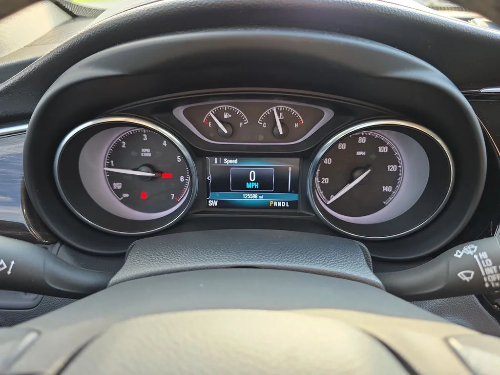 Used 2019 White Buick Essence image 15