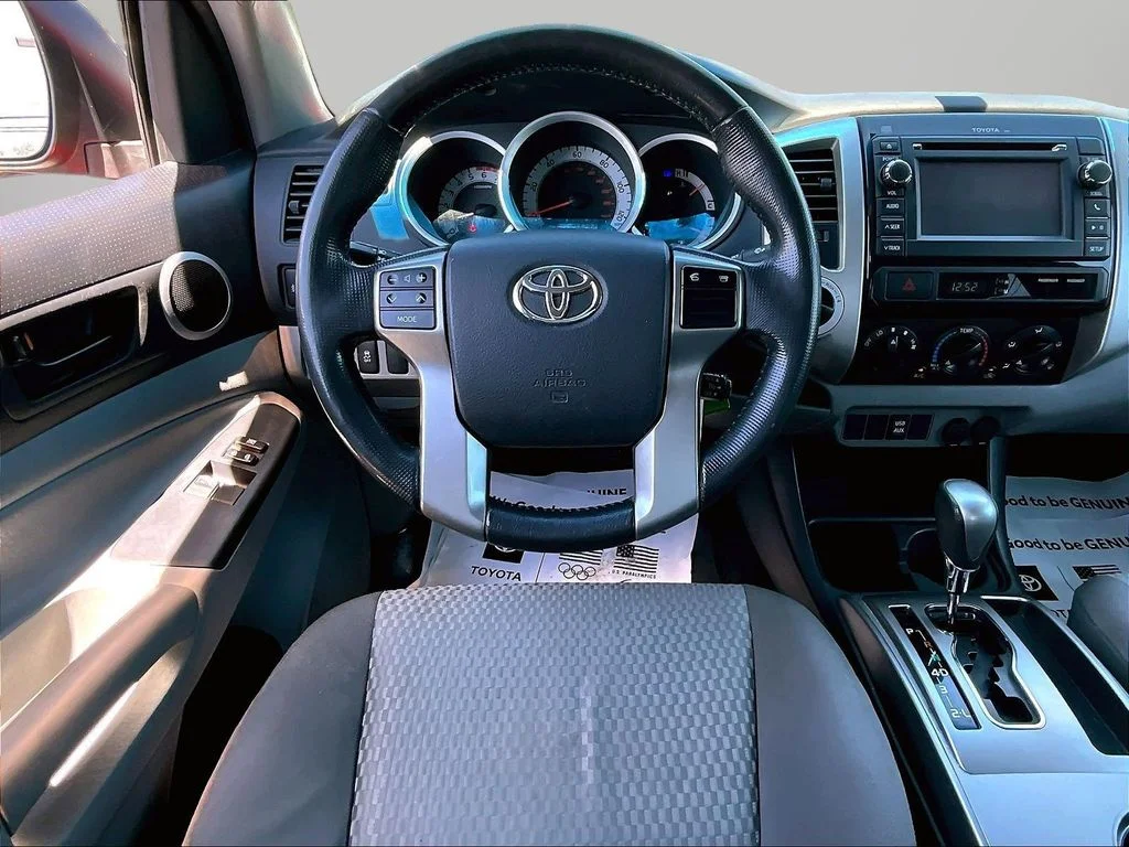 Used 2013 Red Toyota Base image 9