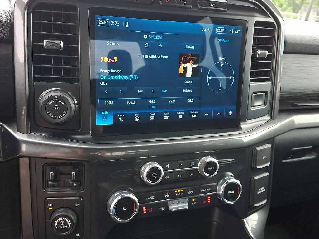 Used 2022 Black Ford XLT image 24