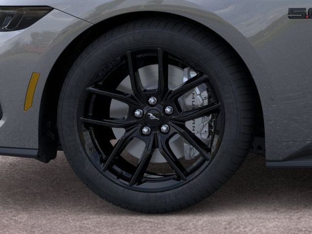 New 2026 Carbonized Gray Metallic Ford GT Premium Convertible image 19