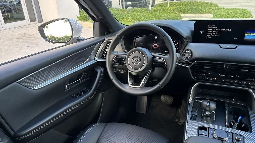 2025 Mazda CX-90 Premium Plus Package - Photo 21