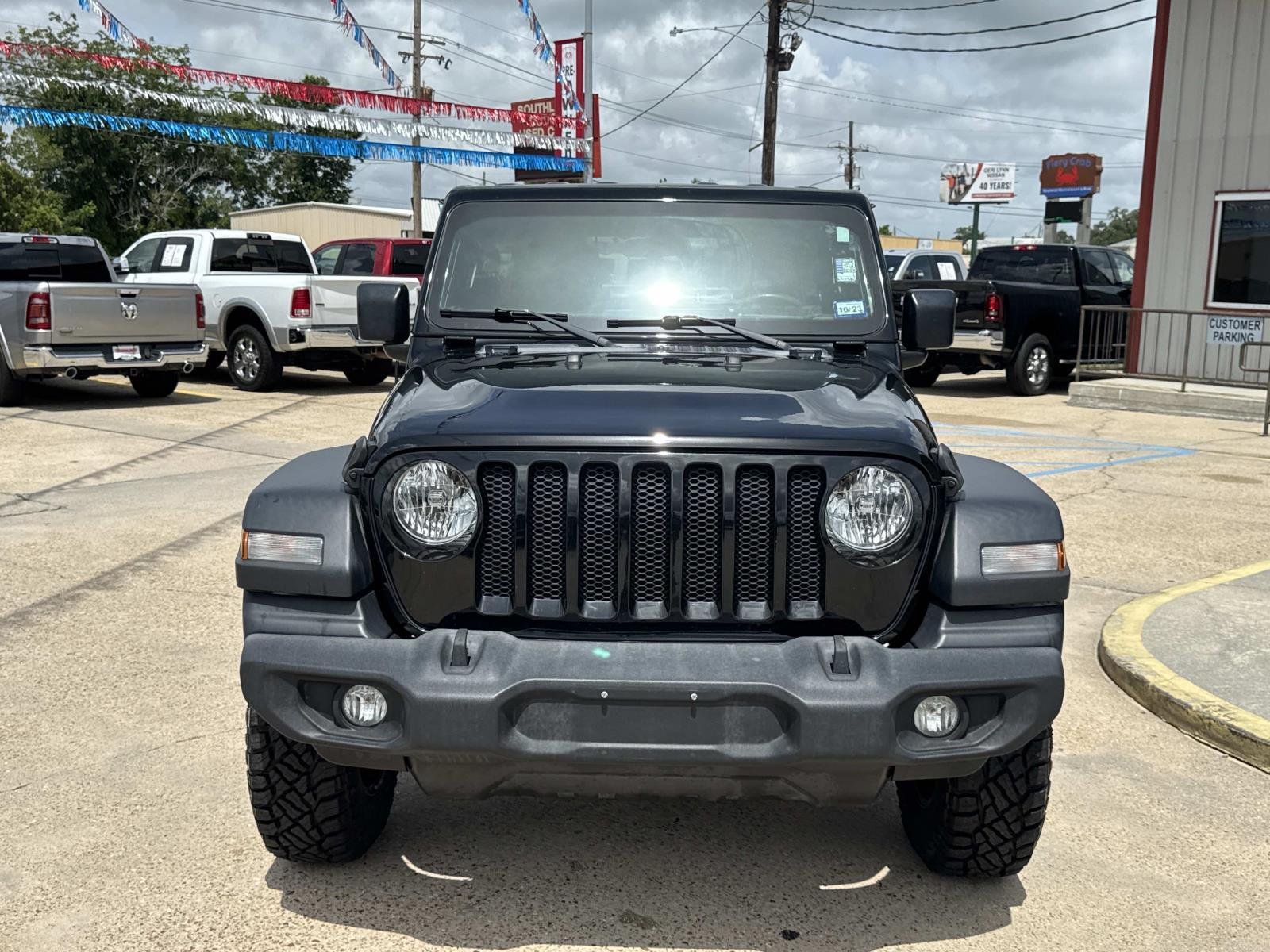 Used 2020 Black Clearcoat Jeep Sport S image 2