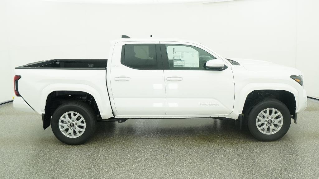 New 2026 Ice Cap Toyota SR5 image 4