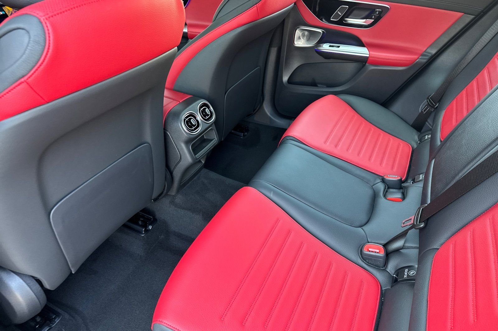 New 2026 MANUFAKTUR exclusive graphite grey magno Mercedes-Benz GLC 43 AMG® image 10