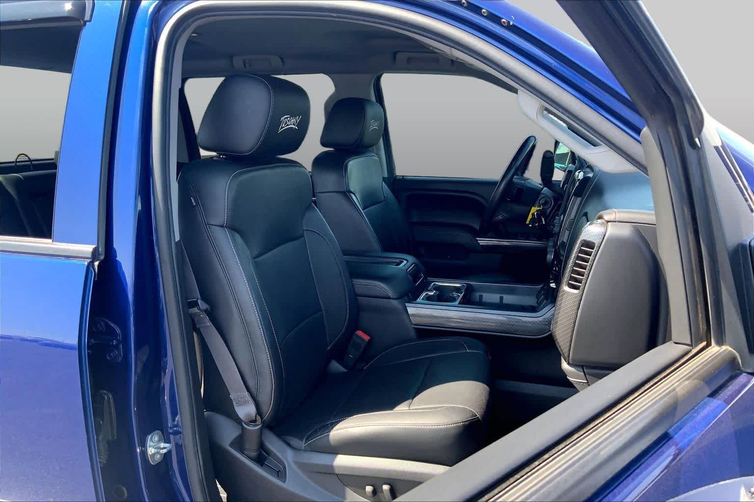 Used 2014 Blue Topaz Metallic Chevrolet LTZ image 9