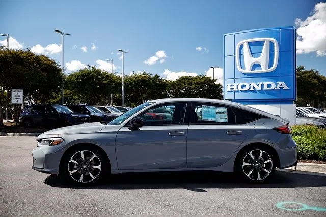 New 2026 Urban Gray Pearl Honda Sport Touring image 5