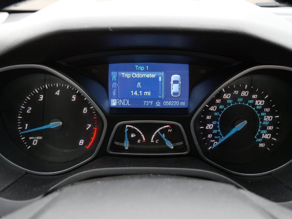 Used 2012 Blue Ford SE image 26