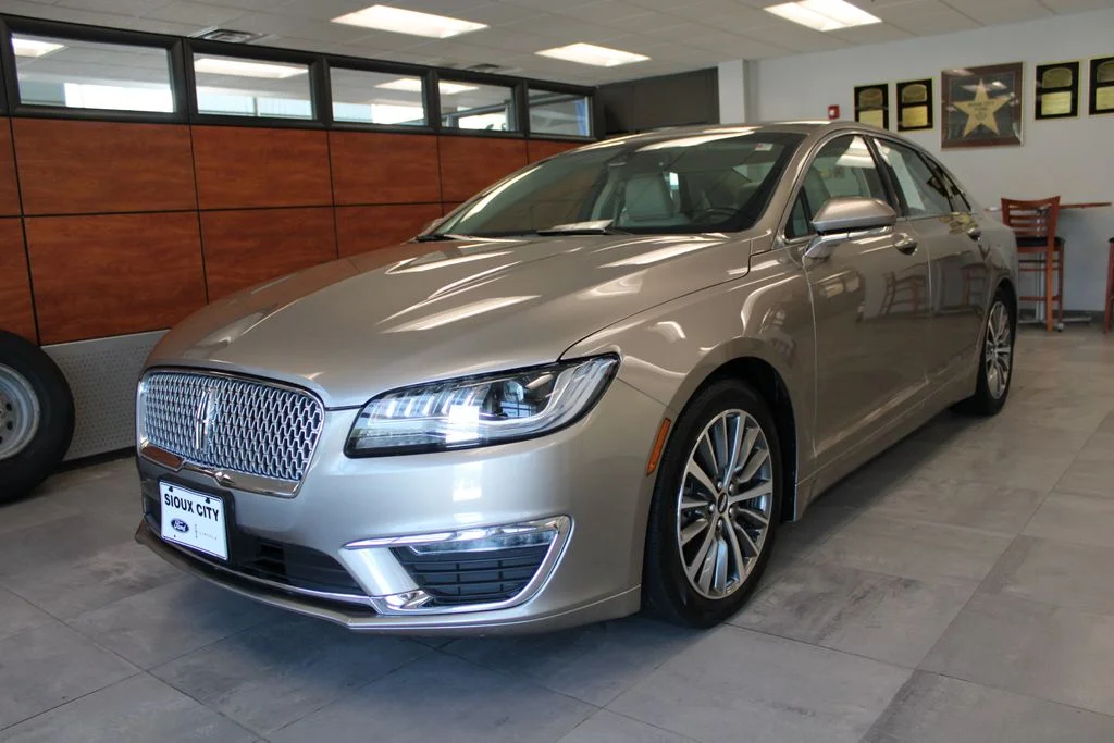 2020 Lincoln MKZ