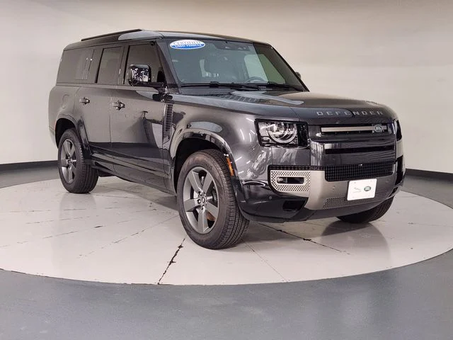 2025 Land Rover Defender X-Dynamic SE - Photo 7