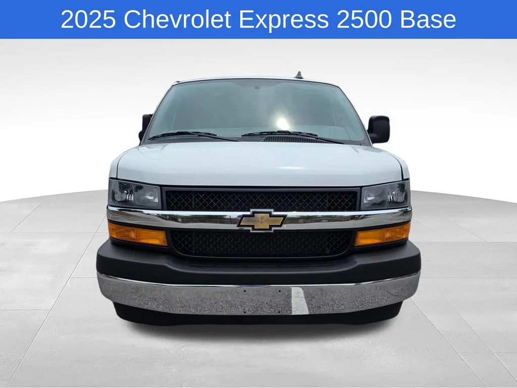 Used 2025 Summit White Chevrolet WT image 9