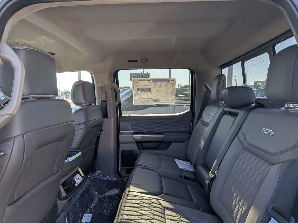 New 2026 Star White Metallic Tri-Coat Ford Platinum® image 10