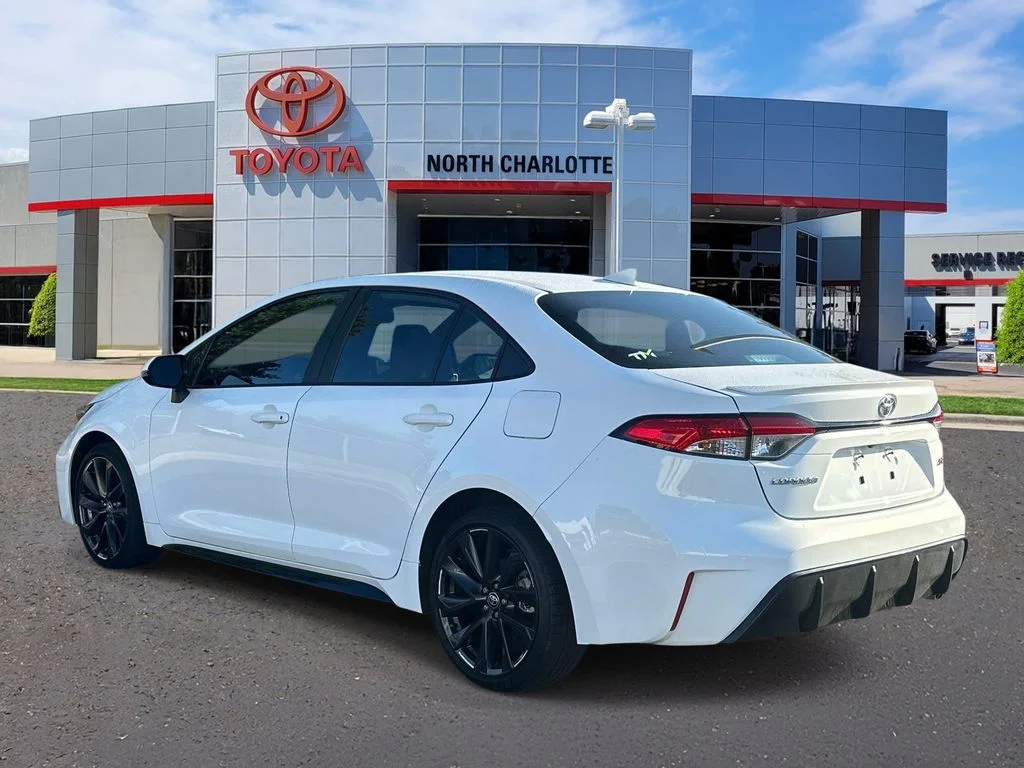 Used 2023 White Toyota SE image 5