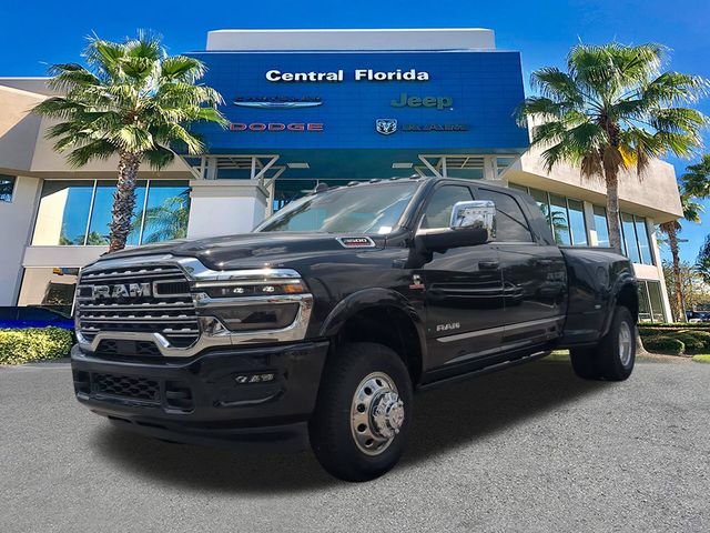 New 2026 Diamond Black Crystal Pearl-Coat Exterior Paint RAM Limited image 9