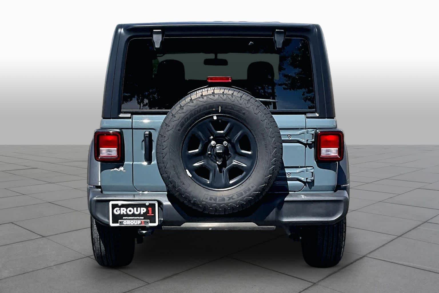 Used 2026 Anvil Clearcoat Jeep Sport image 5