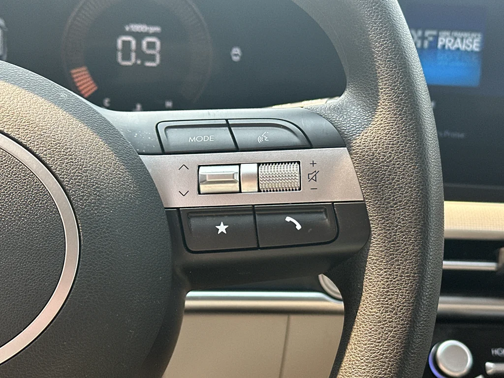 Used 2025 Atlantis Blue Hyundai SEL image 15