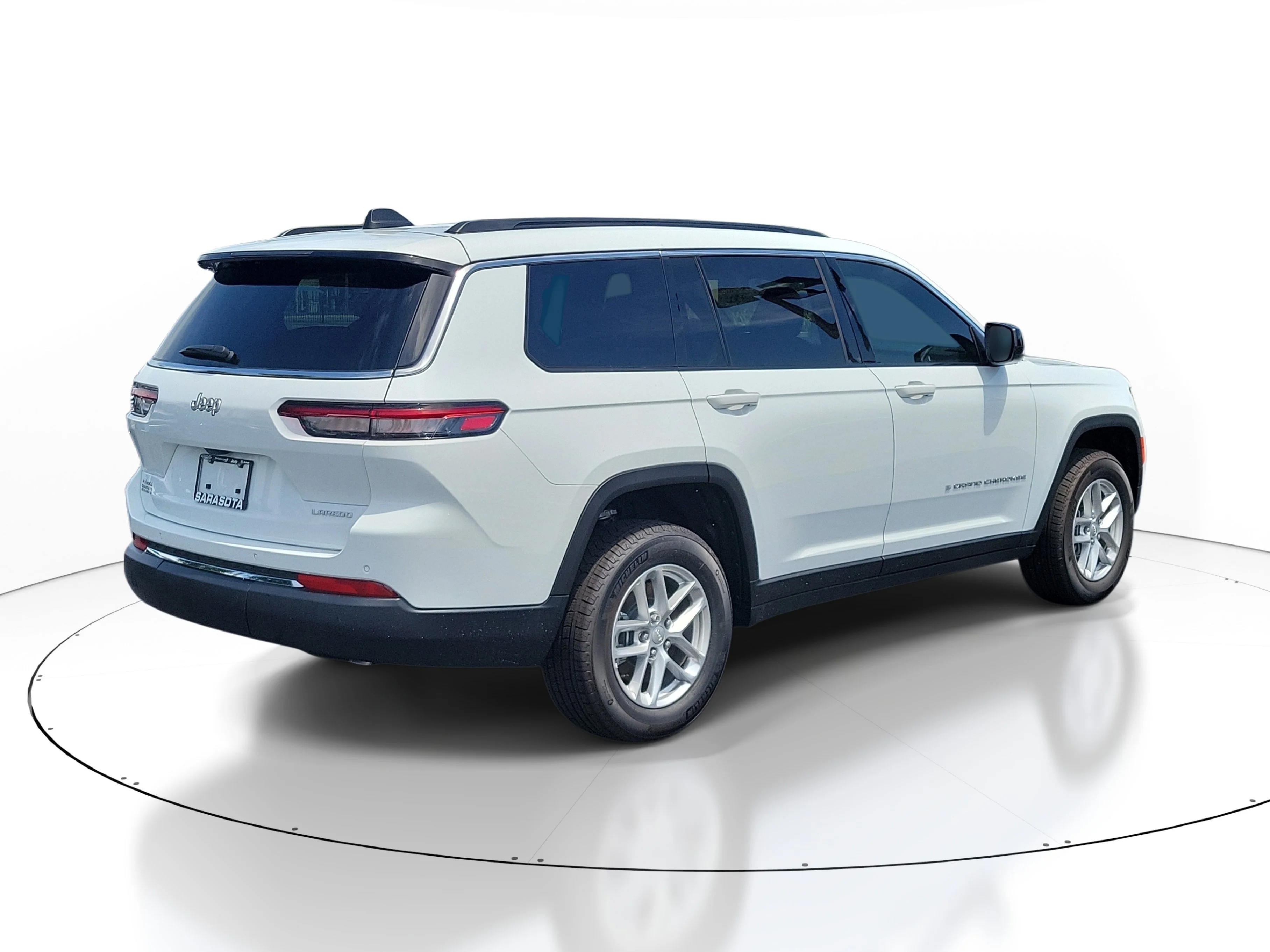 New 2026 Bright White Clearcoat Jeep Laredo image 6