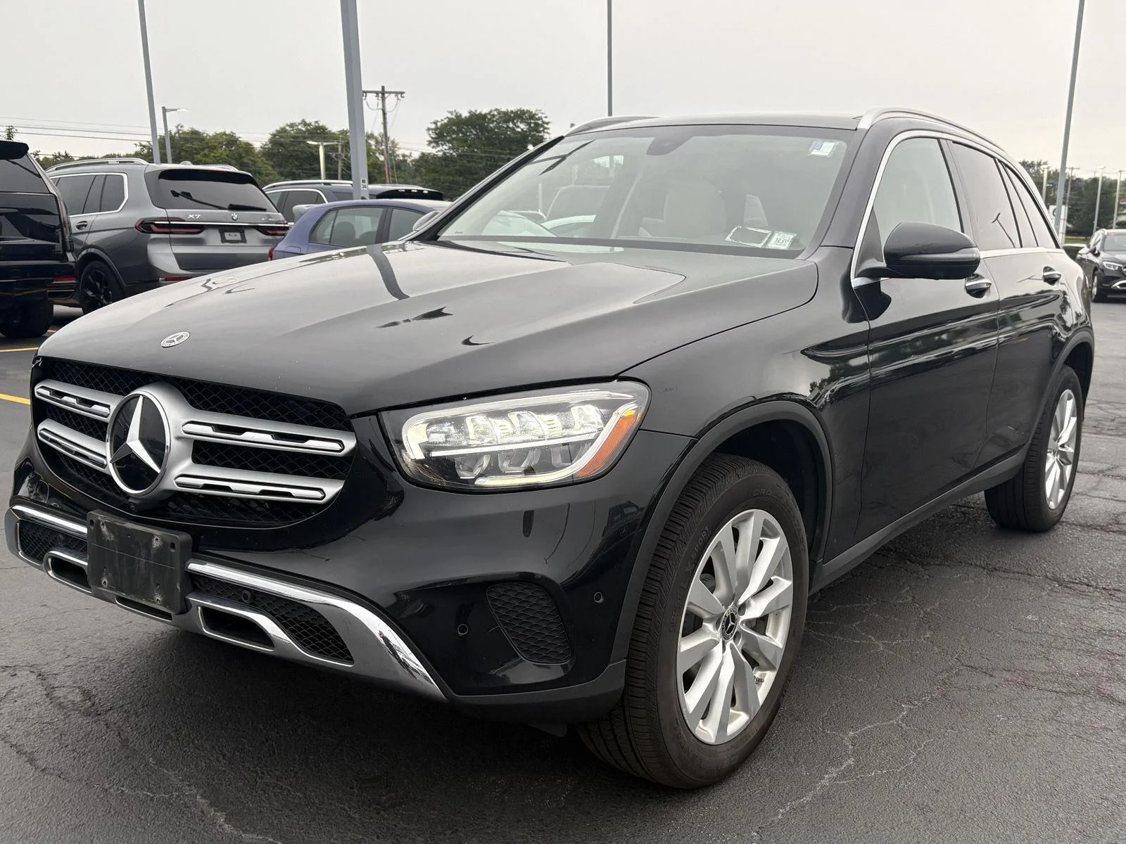 Used 2021 Black Mercedes-Benz GLC 300 image 3