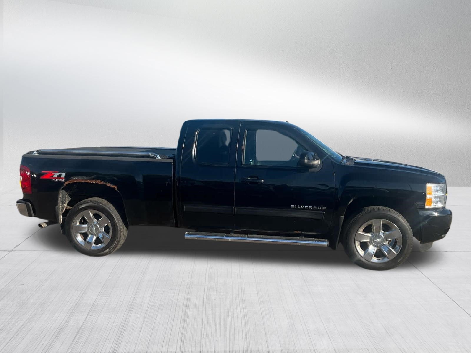 Used 2013 Chevrolet Silverado 1500 LT with VIN 1GCRKSE70DZ264307 for sale in Brooklyn Center, Minnesota