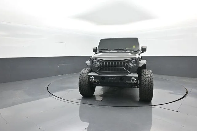 Certified Used 2021 Black Clearcoat Jeep Sport image 4