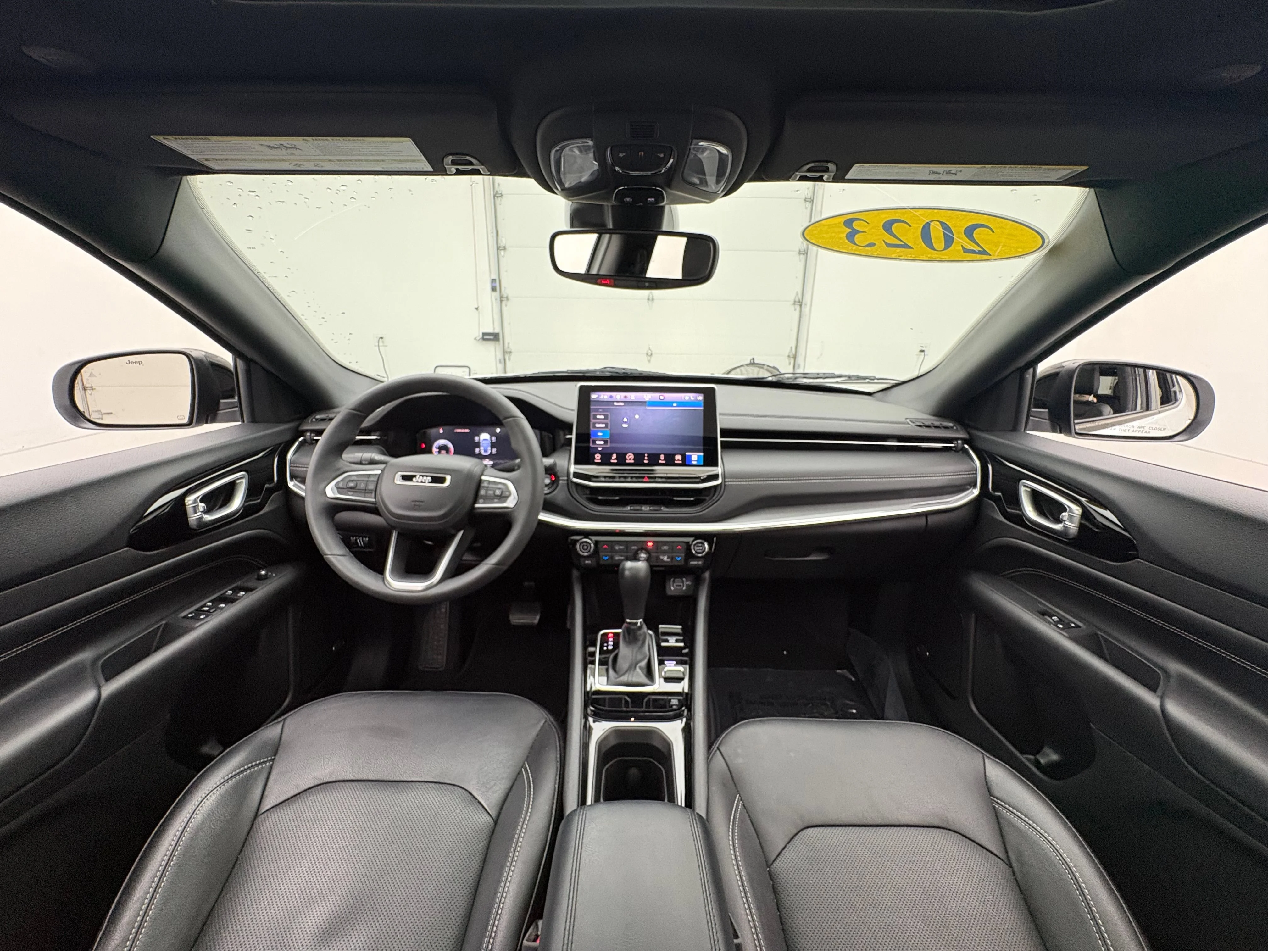 Used 2023 White Jeep High Altitude image 3