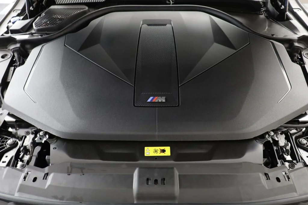 New 2026 Black BMW M60 image 25