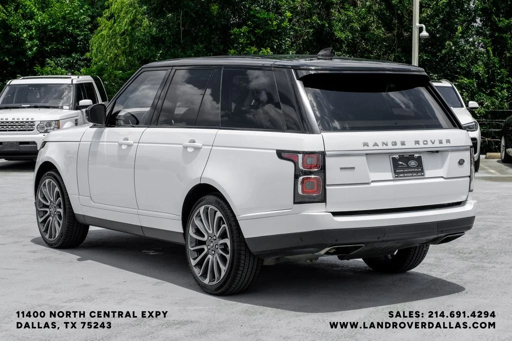 Used 2019 Fuji White Land Rover 5.0L V8 Supercharged image 12