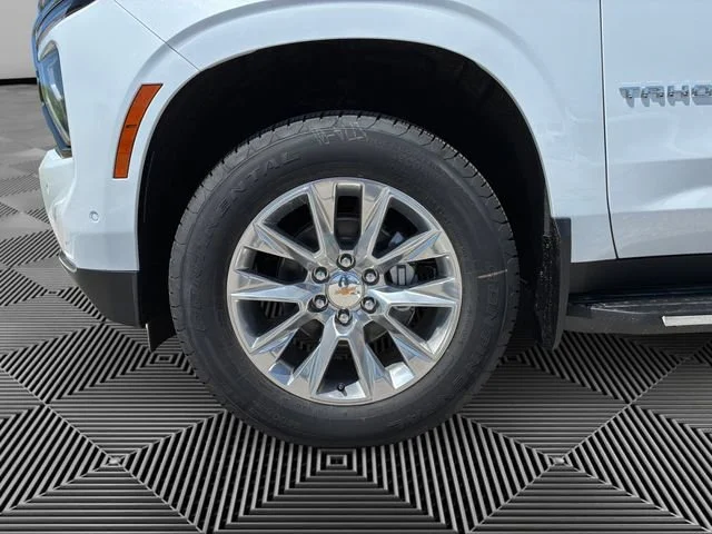 New 2026 Polar White Tricoat Chevrolet Premier image 9