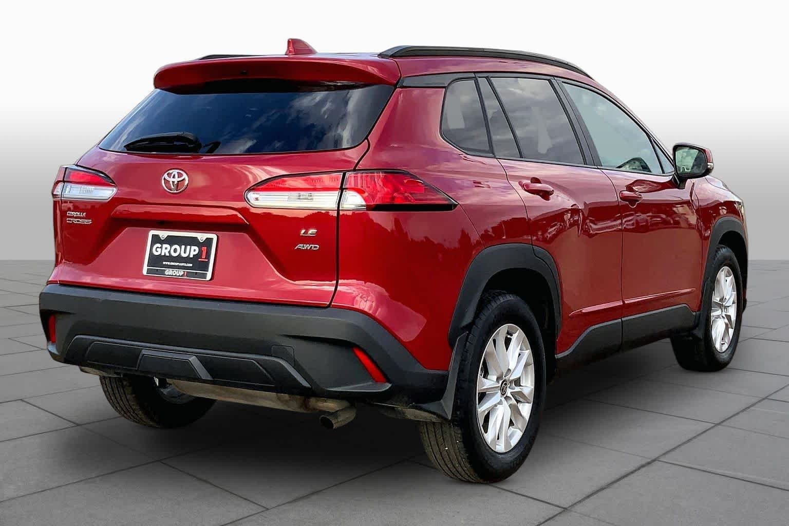 2024 Toyota Corolla Cross LE - Photo 13