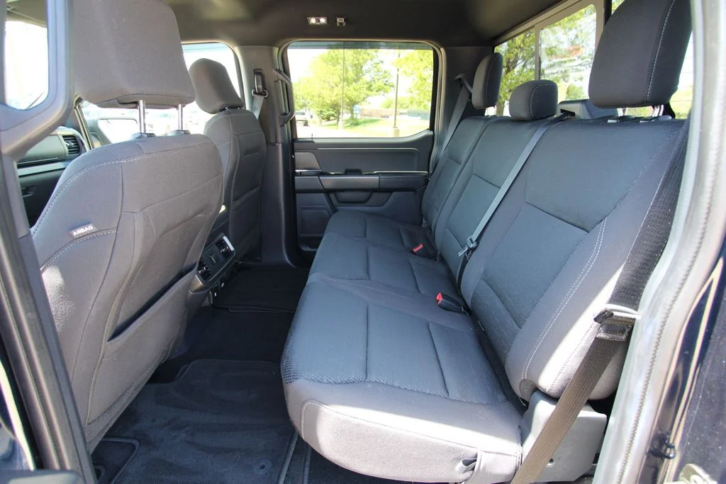 Used 2024  Ford XLT image 7