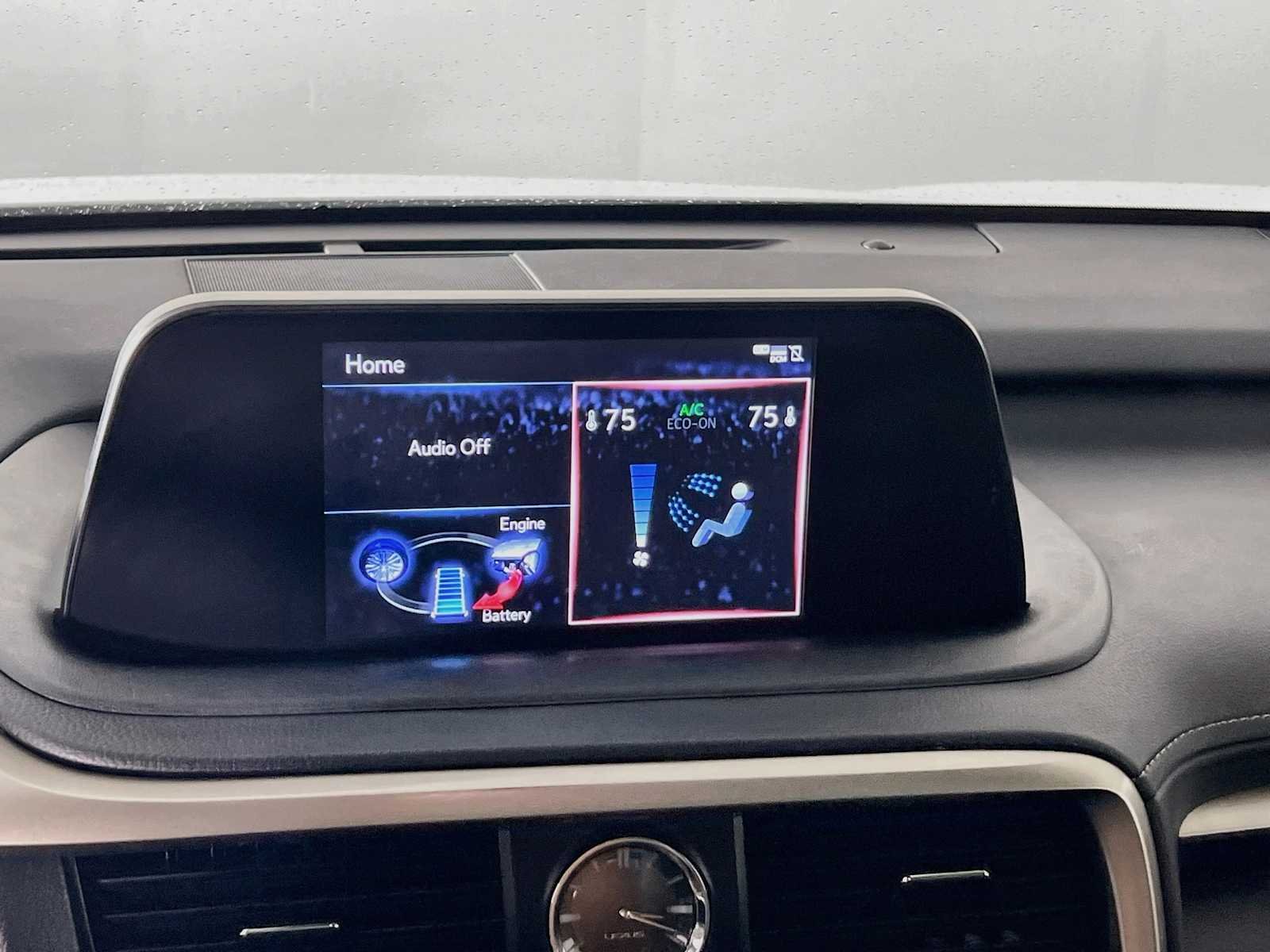 Used 2022 Eminent White Pearl Lexus  image 15