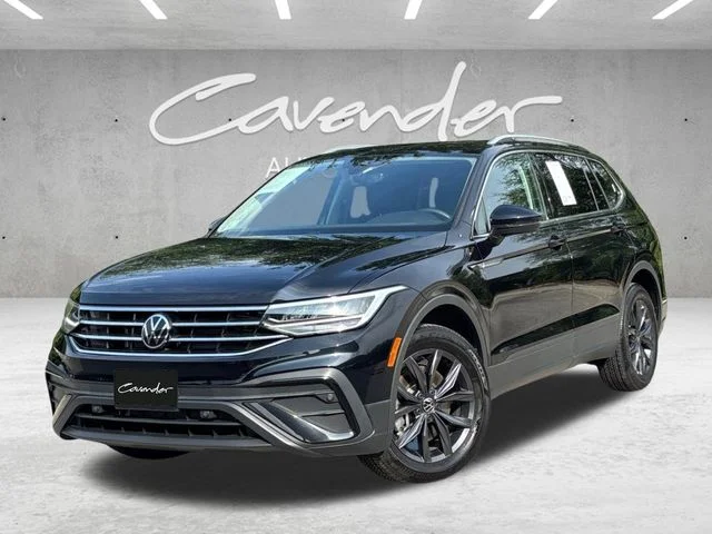 2023 Volkswagen Tiguan 2.0T SE's photo
