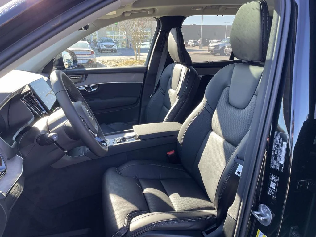 New 2026 Onyx Black Volvo Ultra image 10