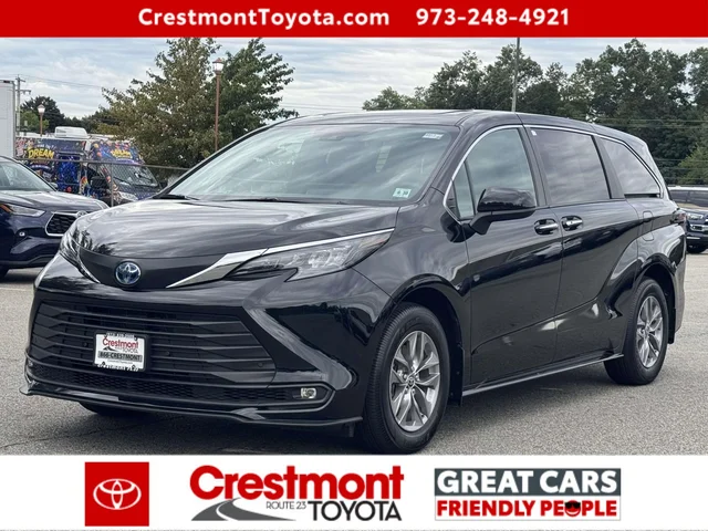 2025 Toyota Sienna XLE