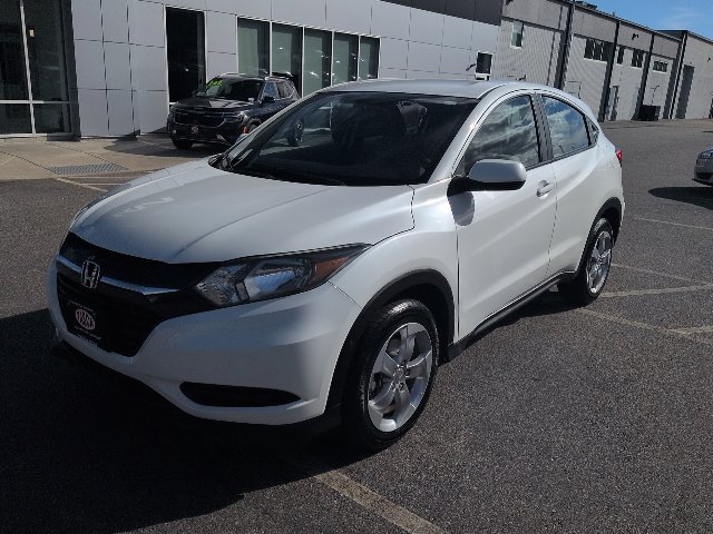 Used 2017 Gray Honda LX image 4