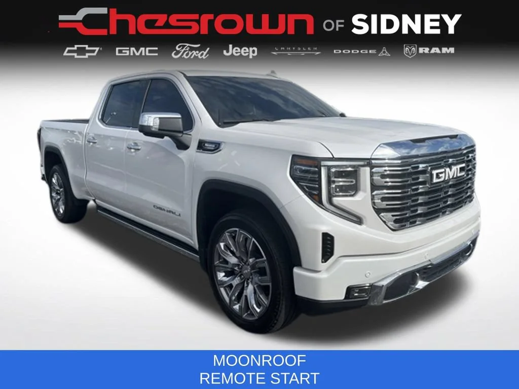 Used 2024 White Frost Tricoat GMC Denali image 31