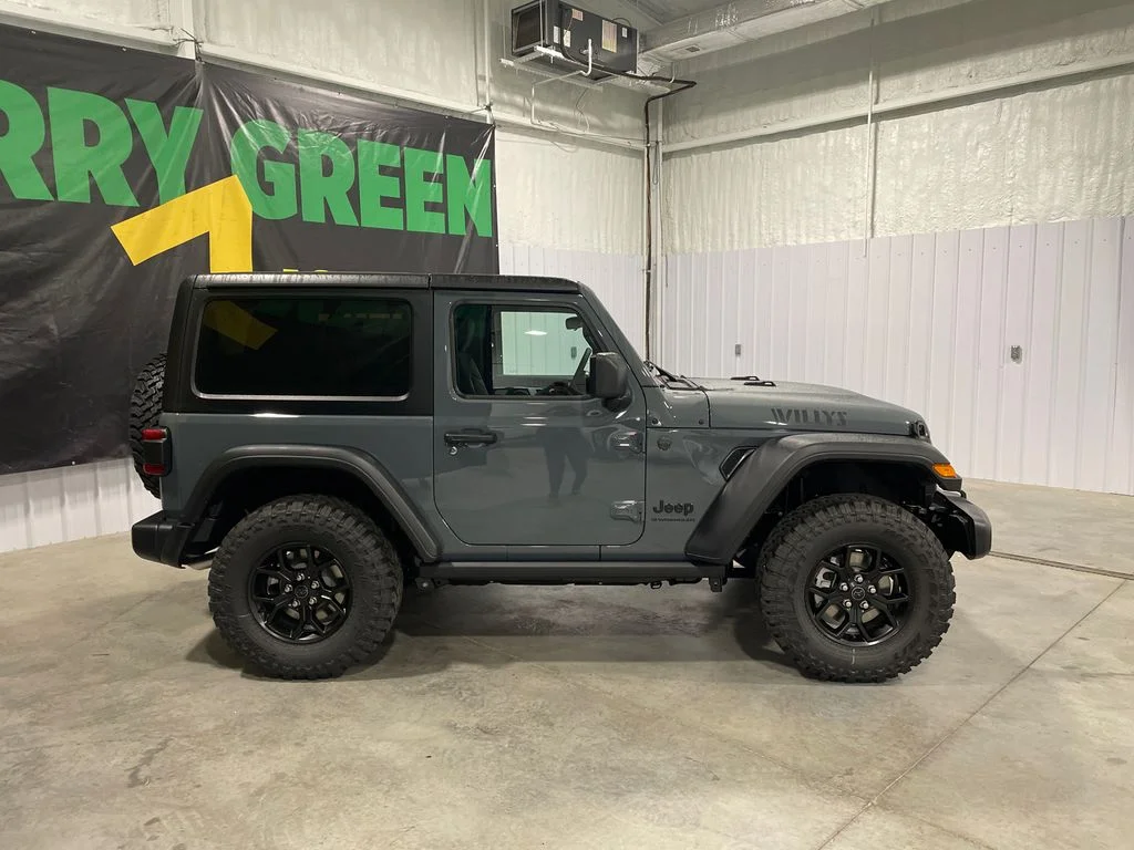 2026 Jeep Wrangler 2-Door Willys - Photo 4