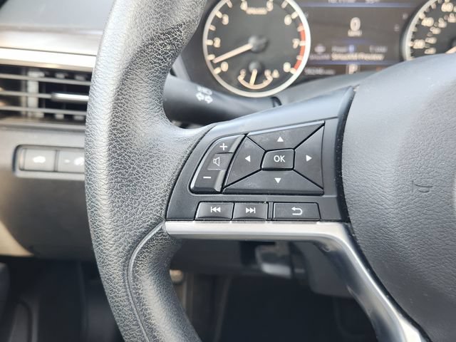 Used 2025 Gray Nissan SV image 28