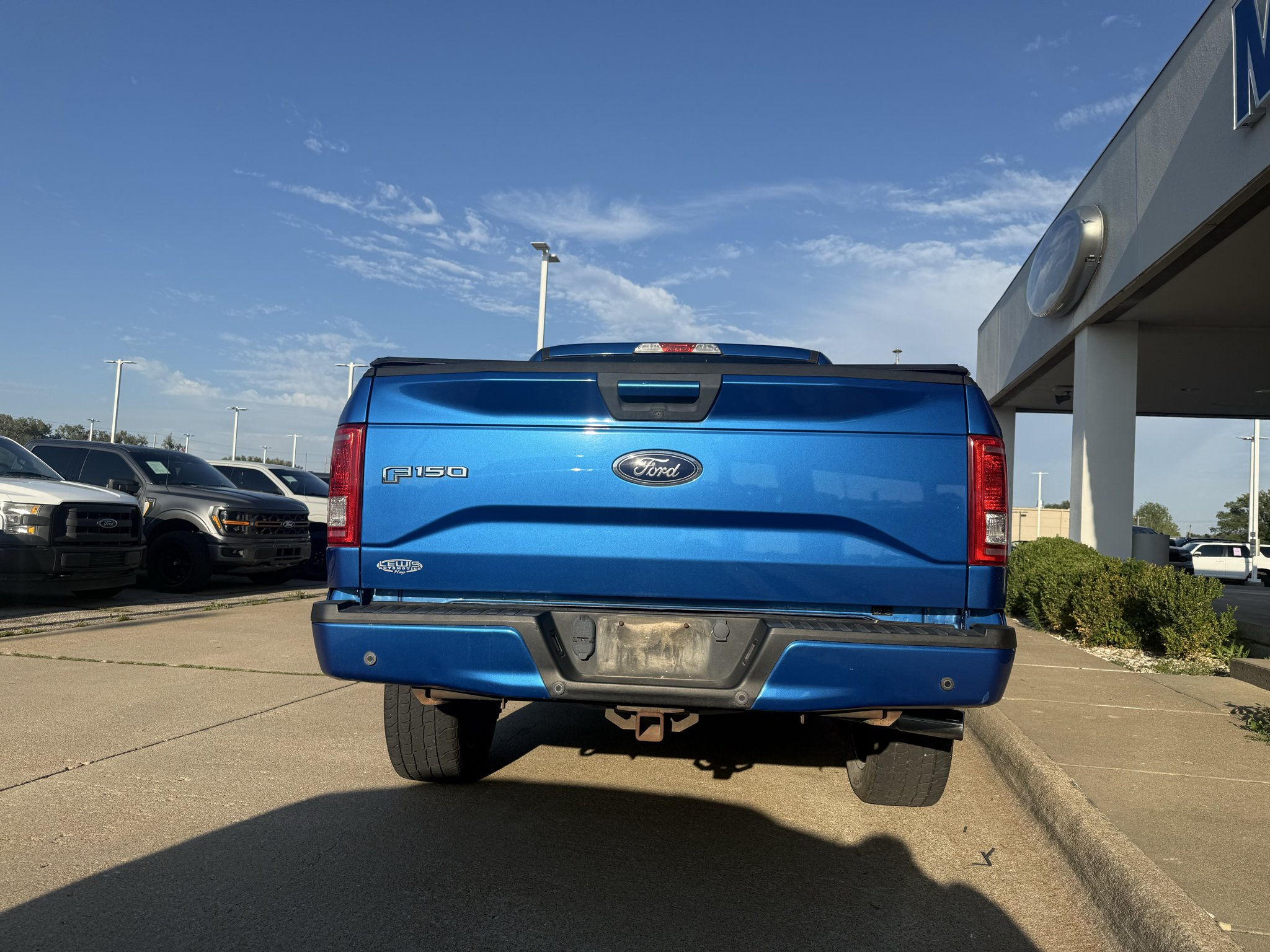 Used 2015 Blue Flame Metallic Ford XLT image 7