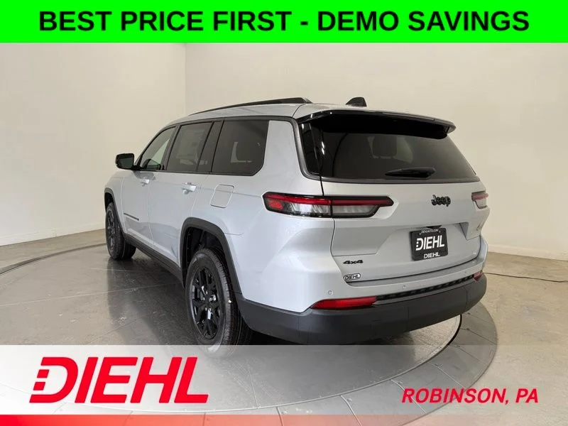 New 2026 Silver Zynith Exterior Paint Jeep  image 5