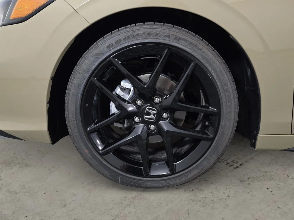 2025 Honda Civic Hatchback Sport - Photo 9