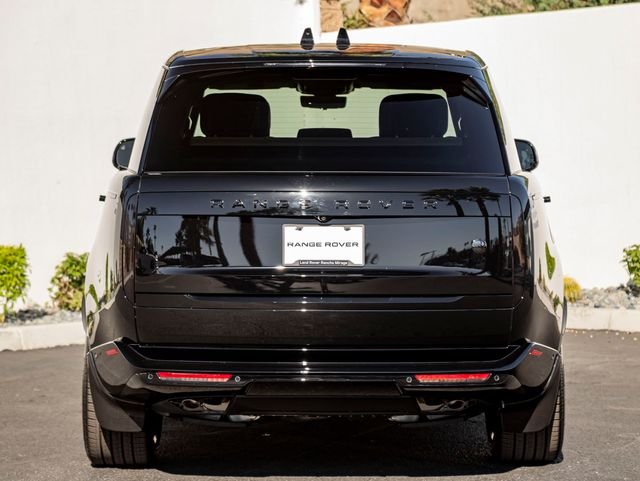New 2026 Narvik Black Land Rover SV Black Edition image 8