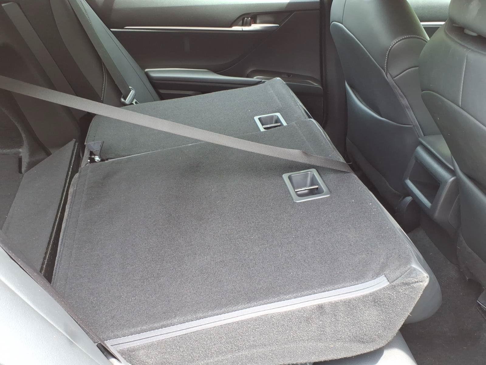 Used 2023  TOYOTA  image 28