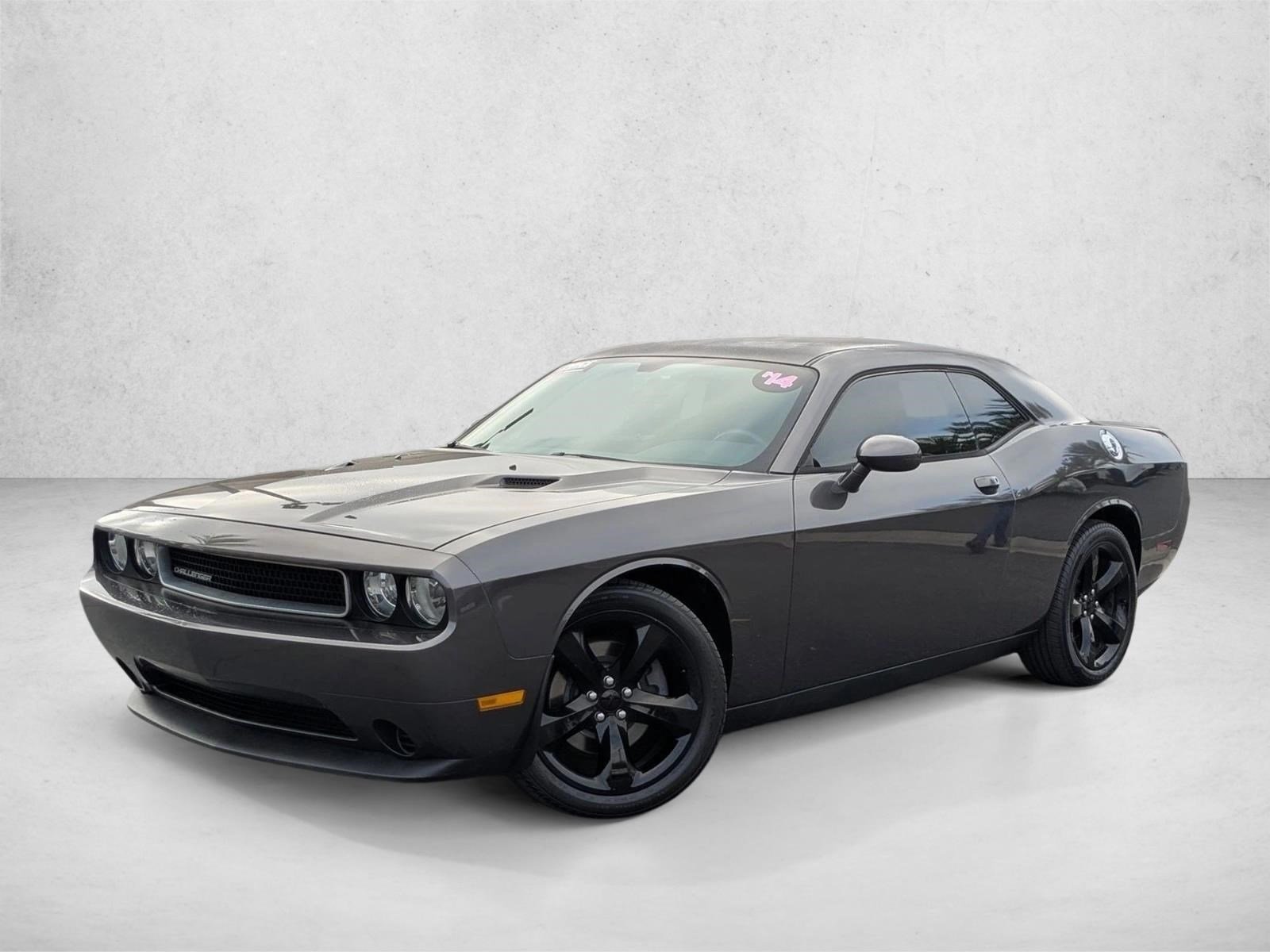 2014 Dodge Challenger SXT